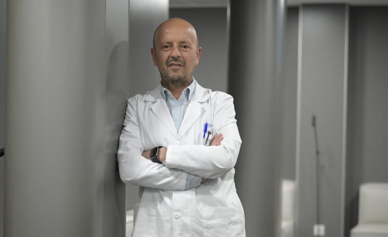 Juan de la Cámara, oncólogo del Hospital de A Coruña: 