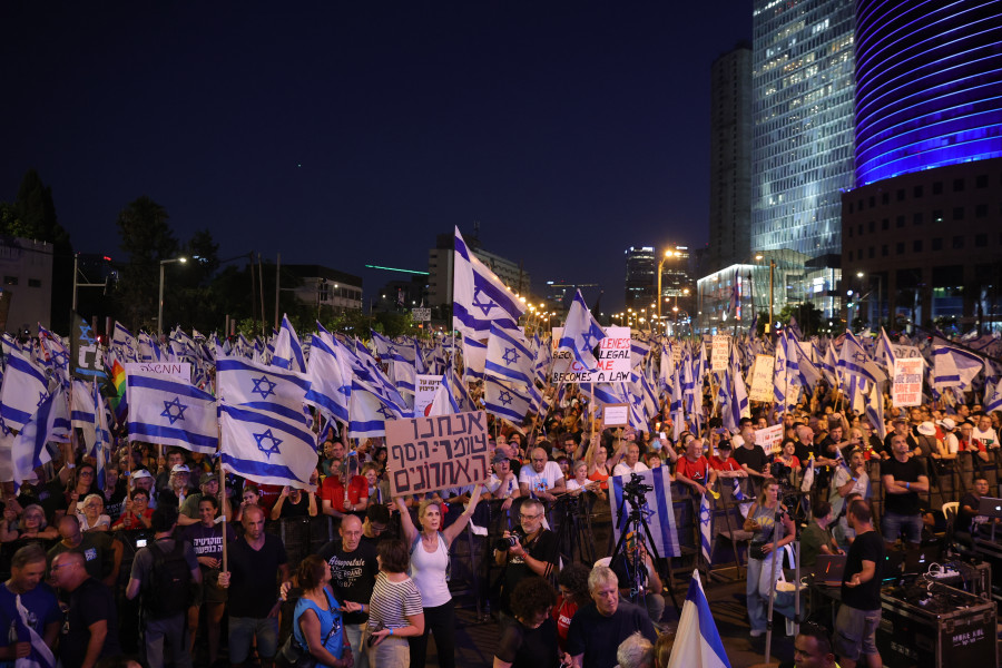 Más de 150.000 israelíes vuelven a protestar contra reforma judicial de Netanyahu