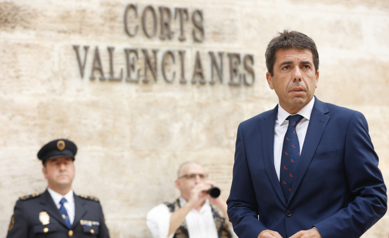 Mazón asume la Presidencia de la Generalitat valenciana tras el pacto entre el PP y Vox