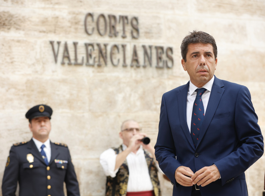 Mazón asume la Presidencia de la Generalitat valenciana tras el pacto entre el PP y Vox
