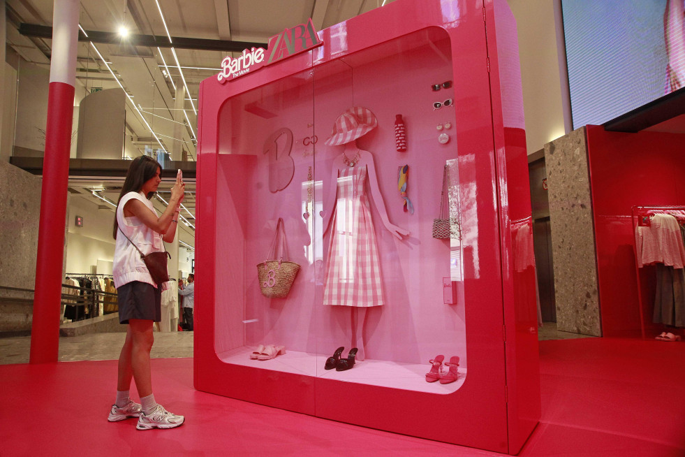 Zara lleva el universo Barbie a su tienda de la calle Compostela @Quintana (5)