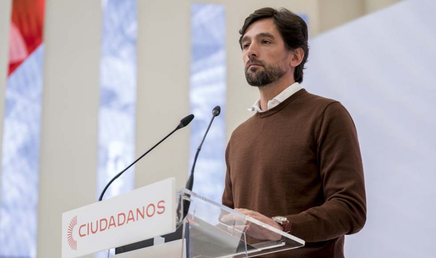 Ciudadanos llama a reconstruir su espacio para romper "la política de bloques"