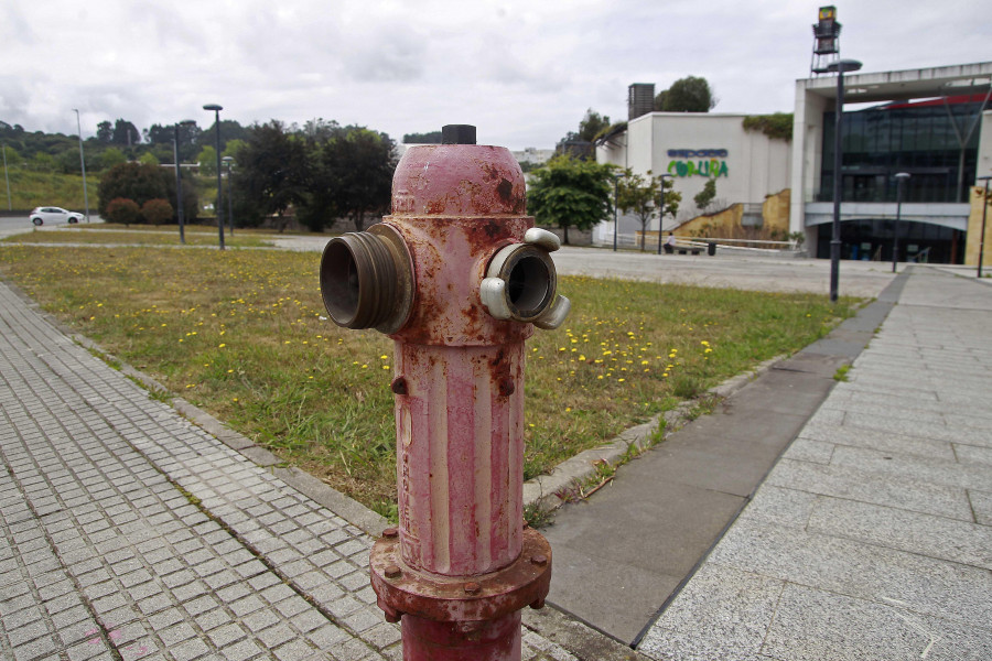 Los hidrantes de Bomberos desaparecerán de las calles coruñesas antes de 2024