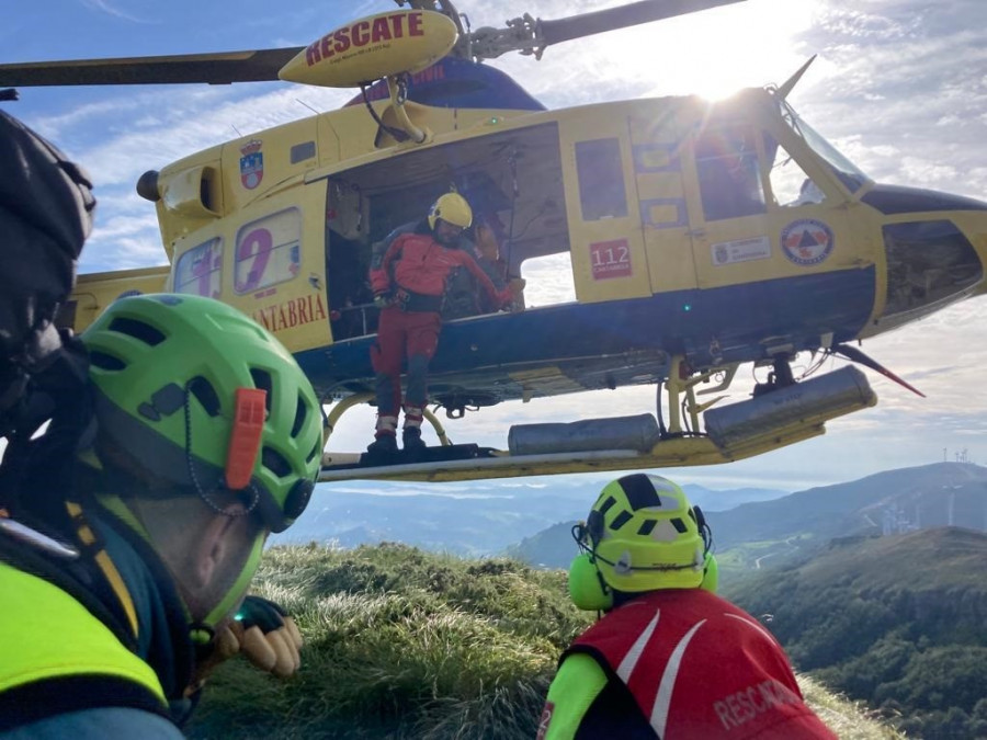 Rescatado el cuerpo del espeleólogo francés muerto en una cueva de Cantabria