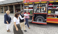 Los Bomberos de A Coruña estrenan un camión para liberar a víctimas de accidentes