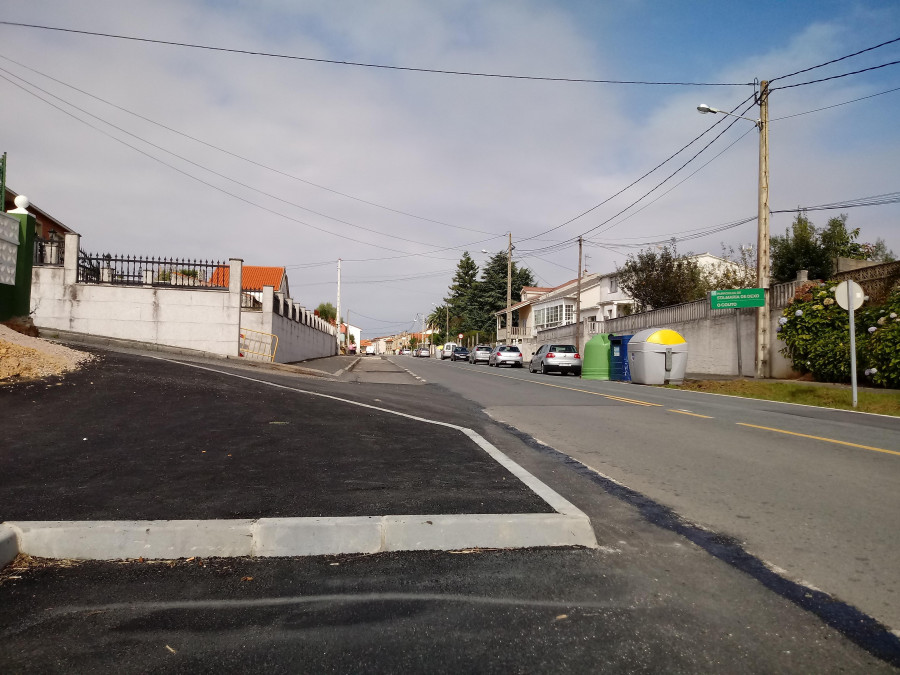 Sada refuerza la seguridad de los peatones en Veigue con una senda de 700 metros de longitud