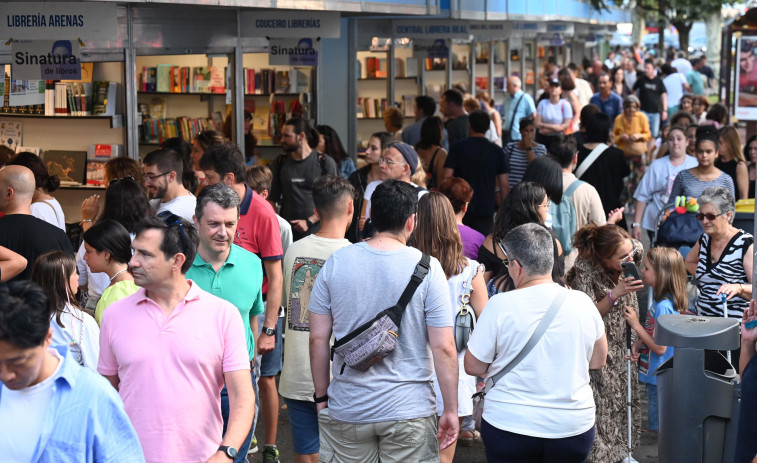 La Feria del Libro de A Coruña vive una edición de récord con más de 150.000 visitantes