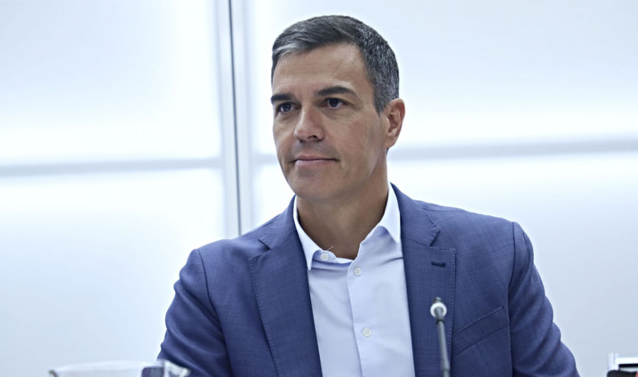 Pedro Sánchez visitará el lunes la zona afectada por el incendio de Tenerife