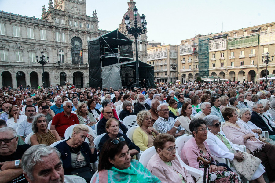 La Orquesta de Cámara Galega dejó su sello en la Semana Clásica de María Pita