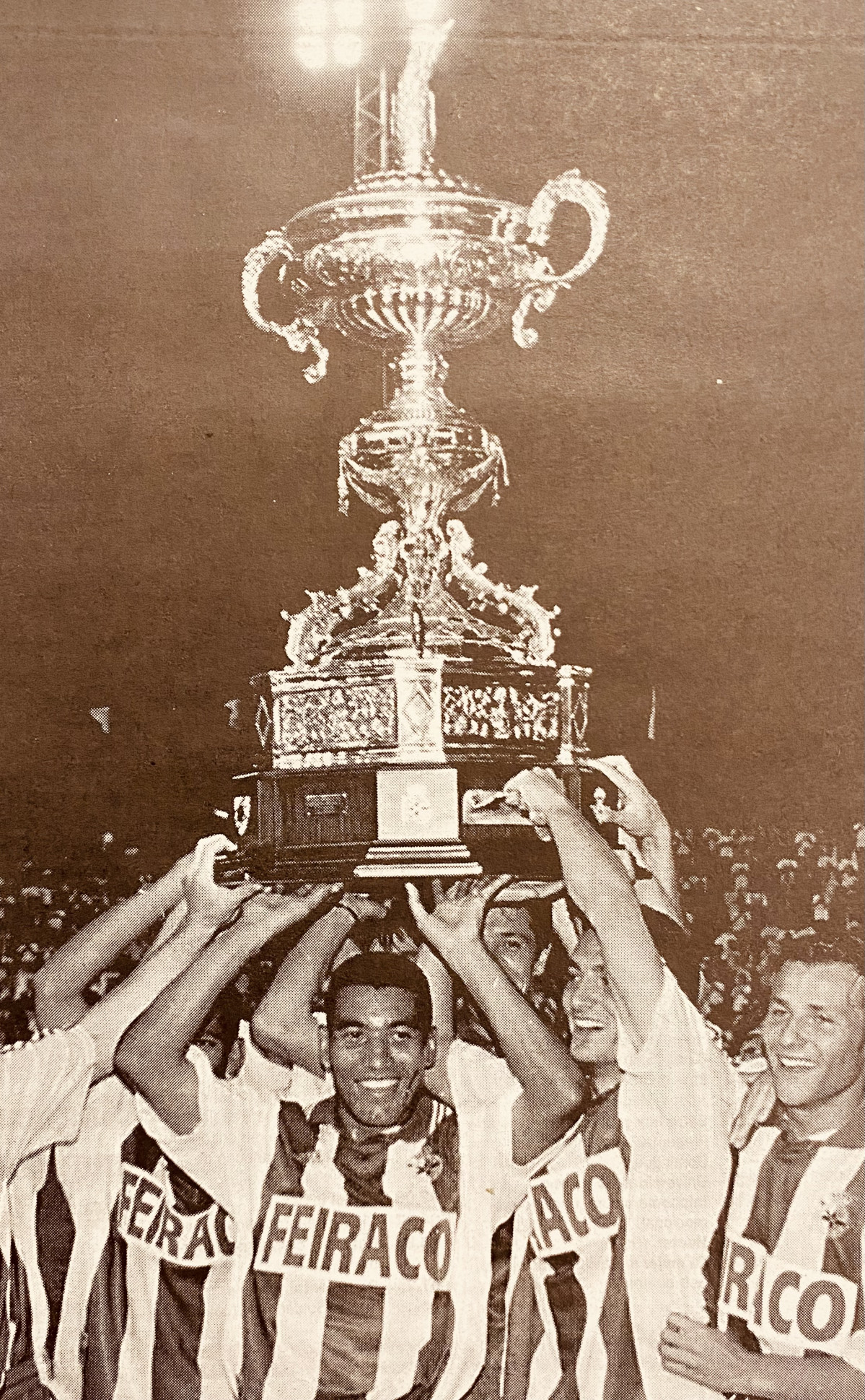 El Depor gana el Ramu00f3n de Carranza en 1998