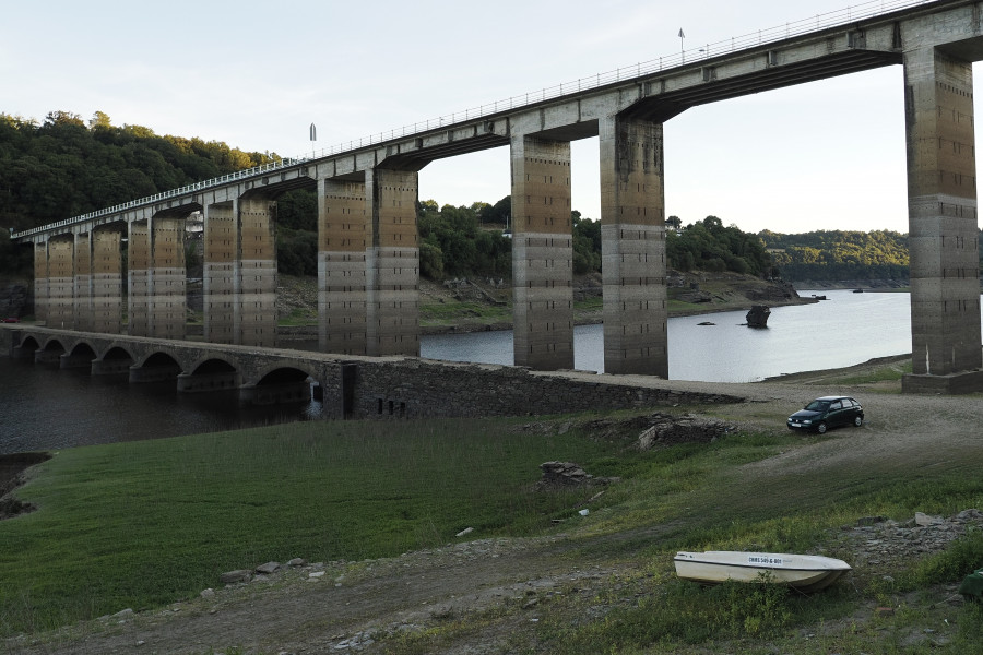 La Xunta pide a ayuntamientos y ciudadanos un uso responsable del agua