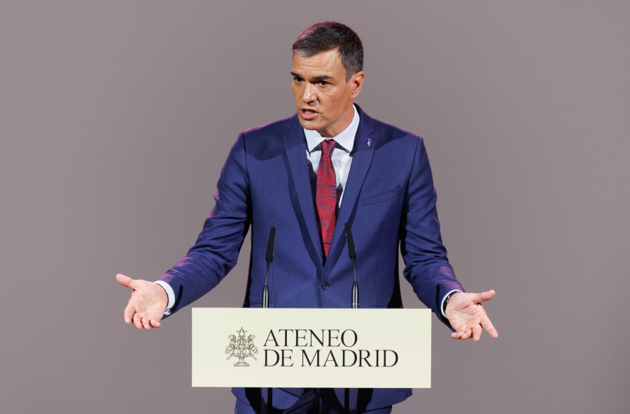 Sánchez declara 42.000 euros por los derechos de su "Manual de Resistencia"