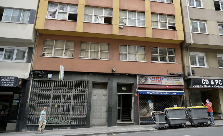 Tres detenidos, uno en el edificio okupa de la ronda de Nelle, por agresión sexual