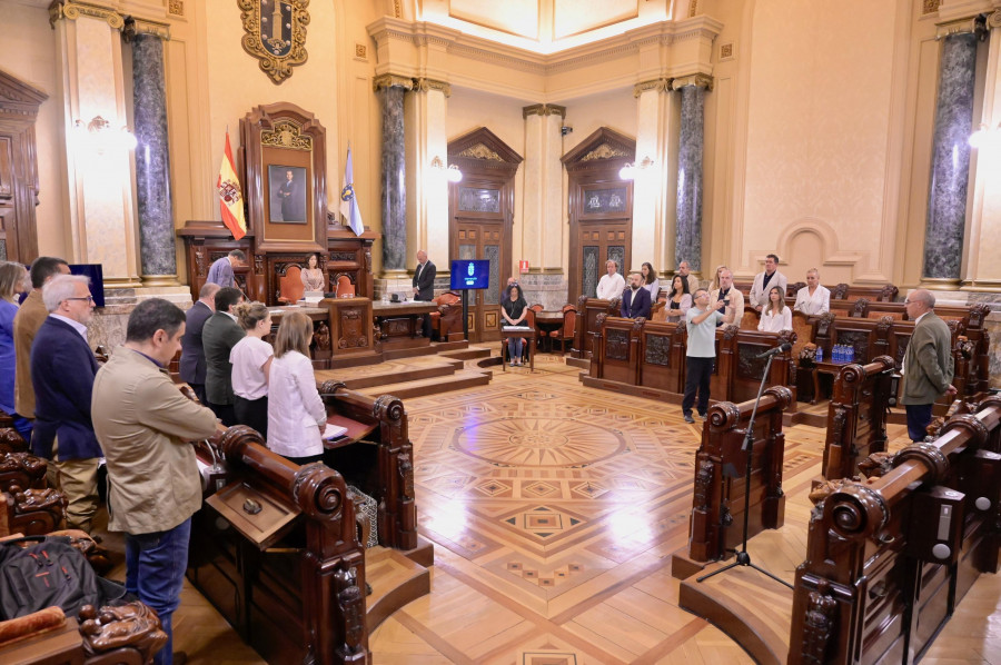 Récord en A Coruña: 28 minutos de silencio por la violencia machista