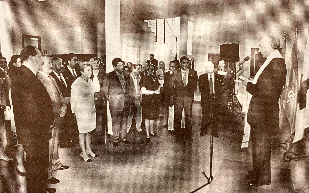 Inauguracion del centro de Cruz Roja en Joaquin Planells 1998