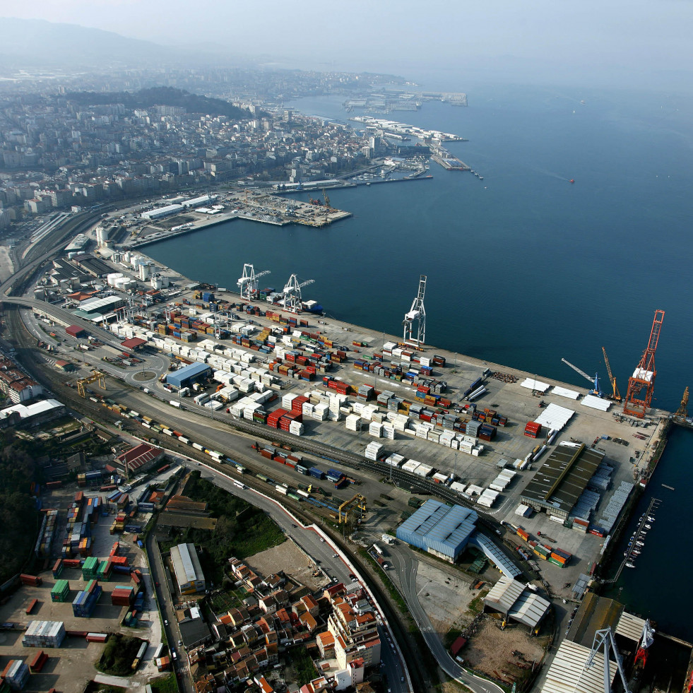 Hallan el cadáver de un hombre en el puerto de Vigo