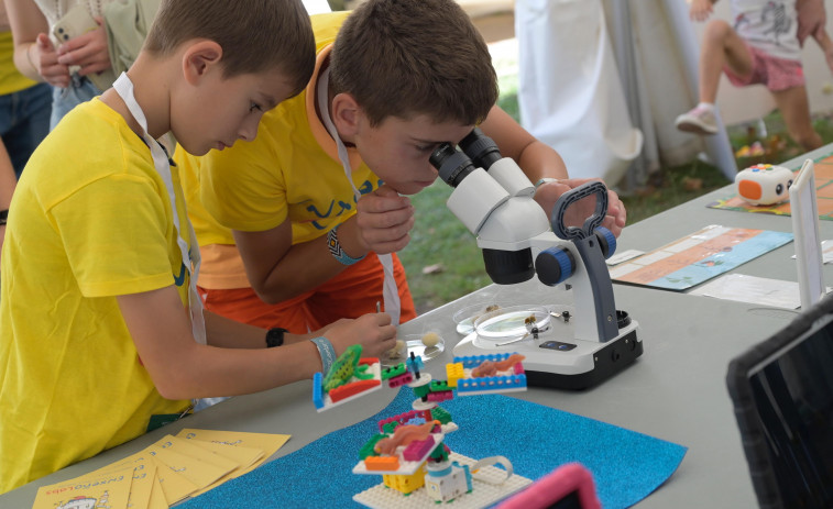 Cambre inaugura la Open Science, la feria científica de los jóvenes