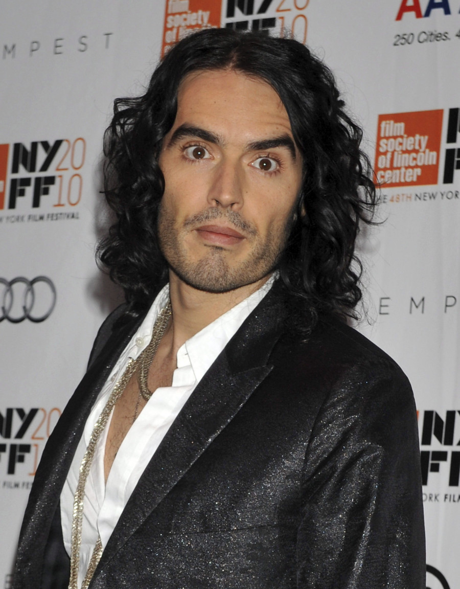 El actor Russell Brand, acusado de violación, agresiones sexuales y maltrato emocional