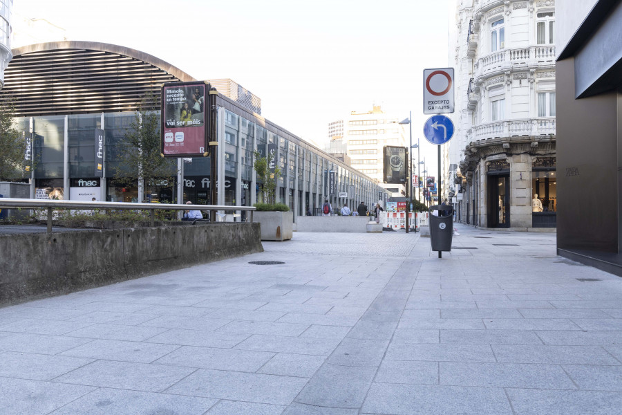 La calle Picavia de A Coruña ya tiene su plataforma única de movilidad