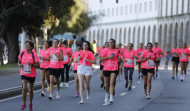 Más de 5.000 personas vistieron de rosa A Coruña en la Carrera de la Mujer