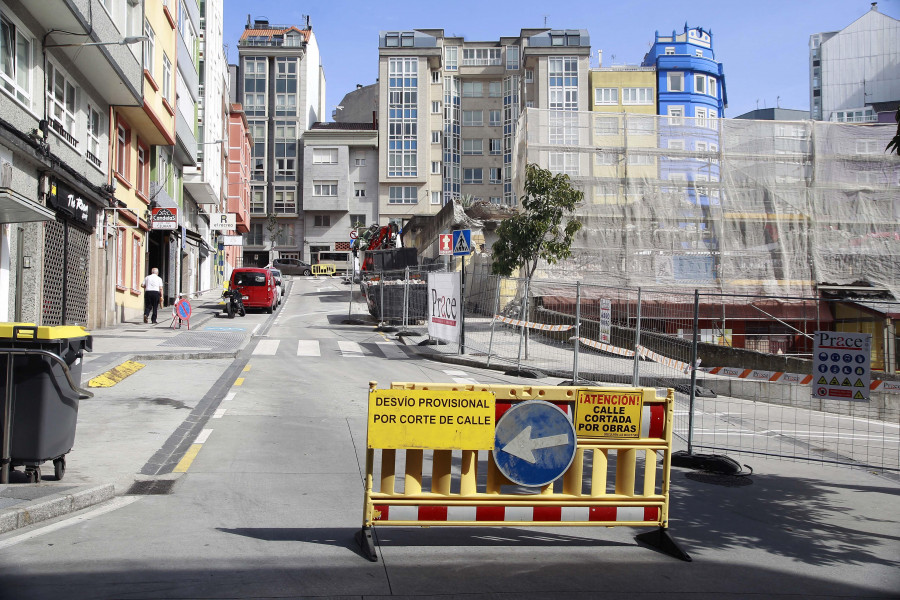 La demolición del mercado de Monte Alto obliga a cortar la calle Cuento durante diez días