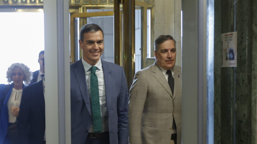 Sánchez y Feijóo, reunidos en el Congreso por la ronda de contactos para la investidura