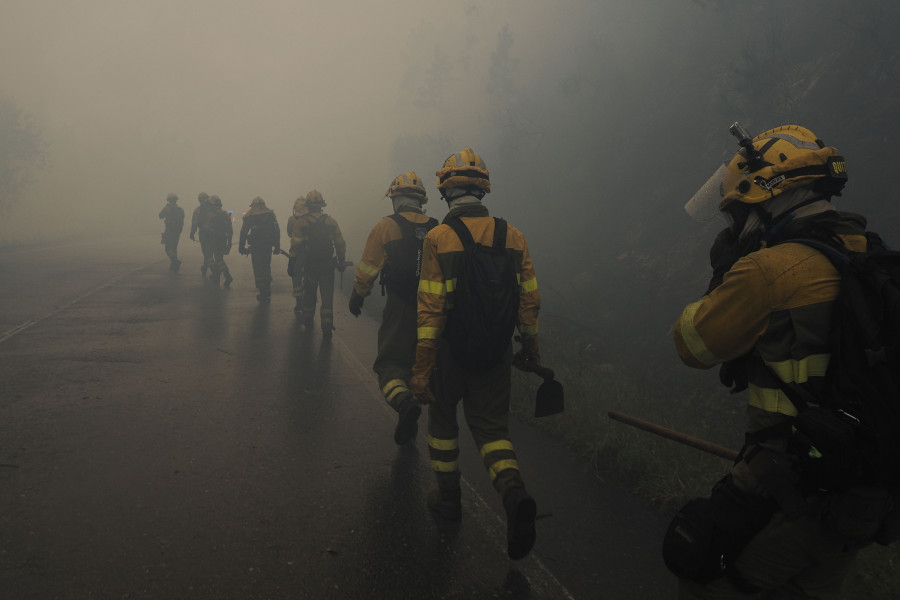 Estabilizado el fuego de Vilariño de Conso y extinguido el de Lobeira