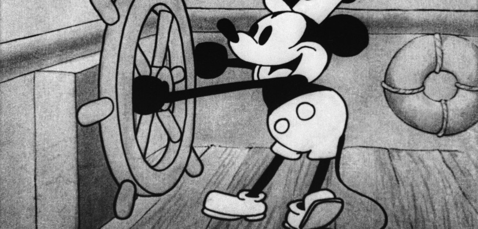 Disney cumple 100 años: de empresa familiar a imperio mediático