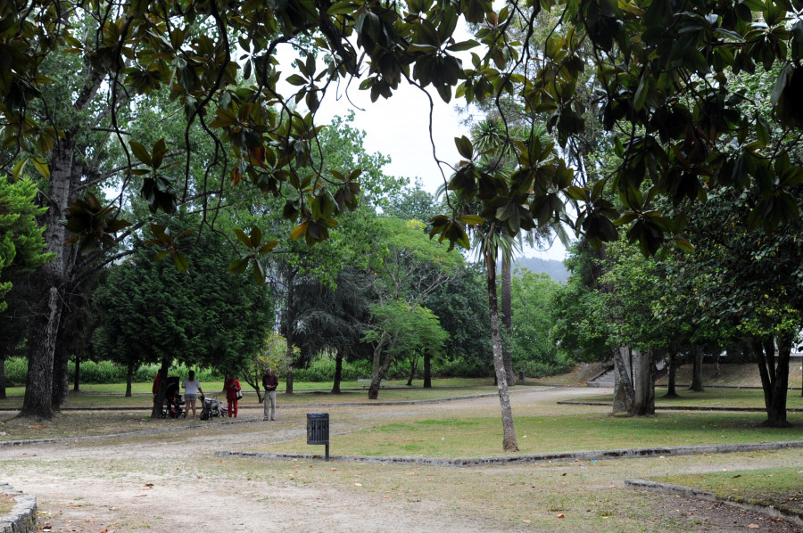 Betanzos cierra el parque de Pablo Iglesias y parte del Pasatiempo por el temporal