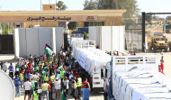 Veinte camiones entran en Gaza con comida, agua y medicinas