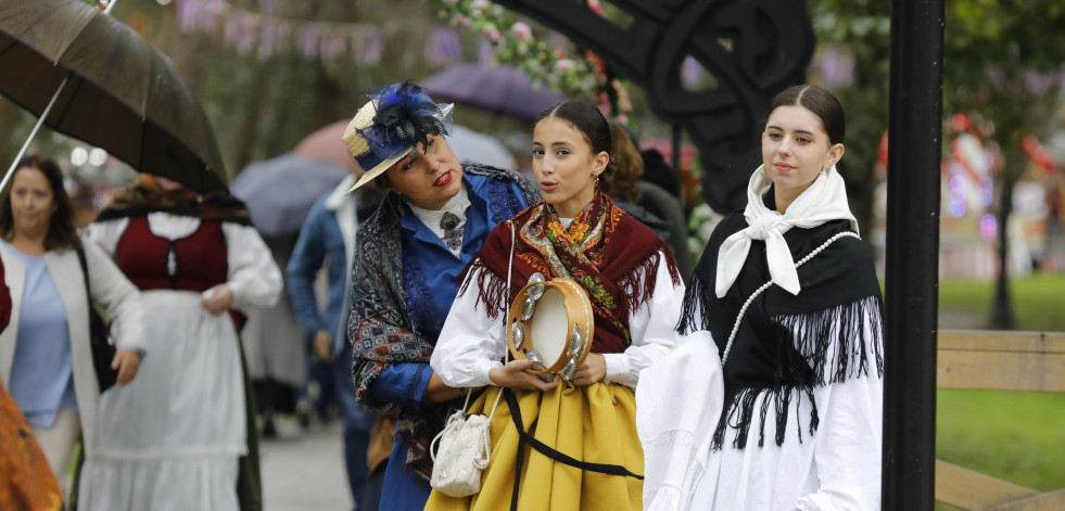 Arteixo clausura su XXII Feira Histórica con folclore, teatro y literatura