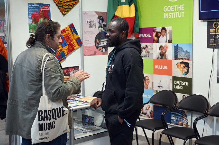 Reportaje | Womex en A Coruña o cómo dar la vuelta al mundo de la música en 250 stands