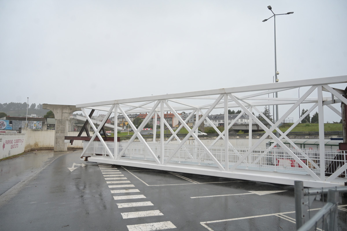 Pasarela de Pedralonga, ubicada en Alcampo