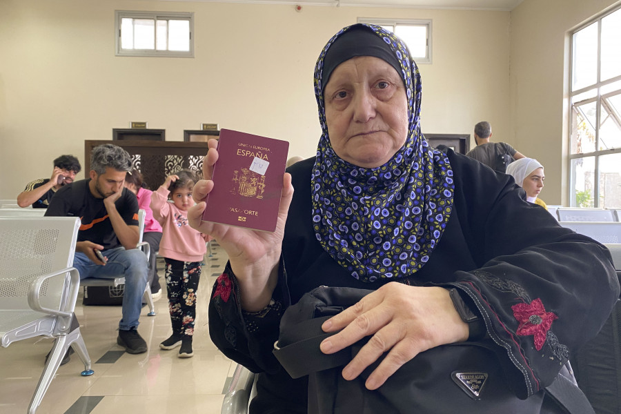 Albares anuncia que otros 80 ciudadanos españoles serán evacuados este martes