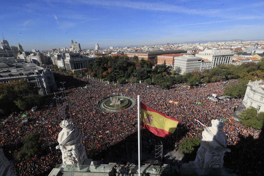 Unas 170.000 personas participan en la protesta contra la ley de amnistía en Madrid