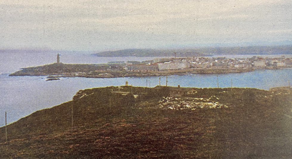 Torre de Hércules desde el monte de San Pedro 1998