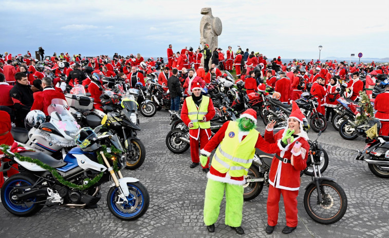 La papanoelada motera vuelve a recorrer las calles de A Coruña el 17 de diciembre