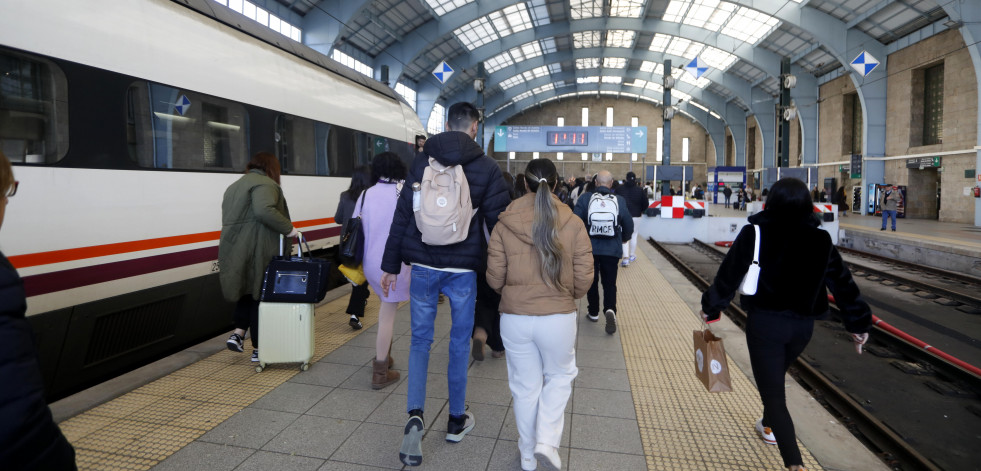 Ya a la venta los abonos gratuitos para los trenes de Renfe