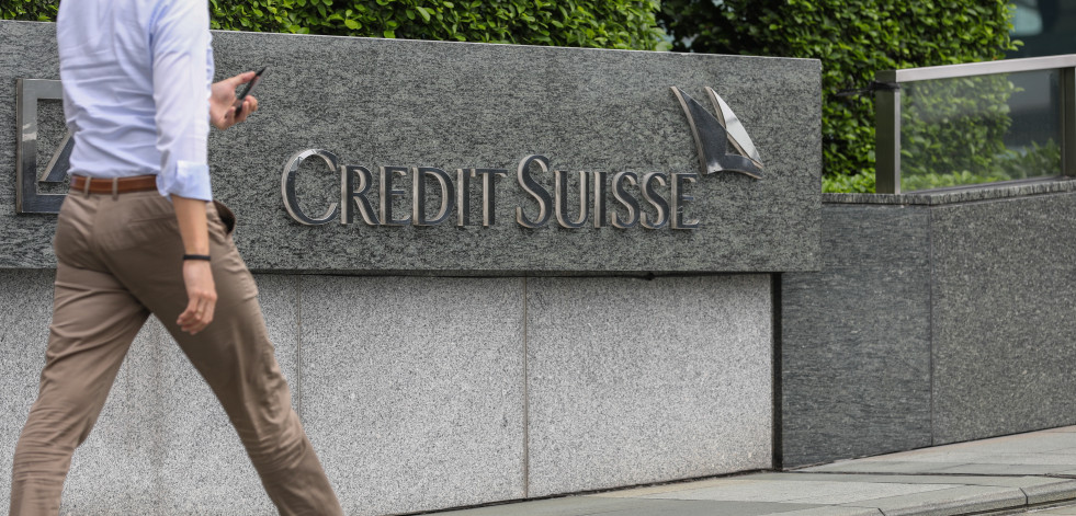 Los bancos UBS y Credit Suisse inician oficialmente su proceso de fusión