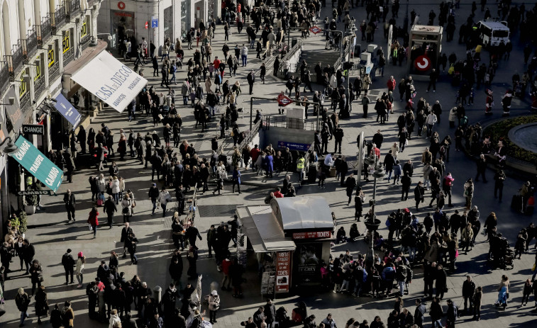 Todo el aumento de población registrado este año en España se debe a la migración