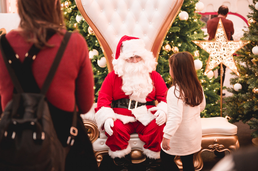 Marineda City colabora en Navidad con Enki y las federaciones de personas sordas y autismo