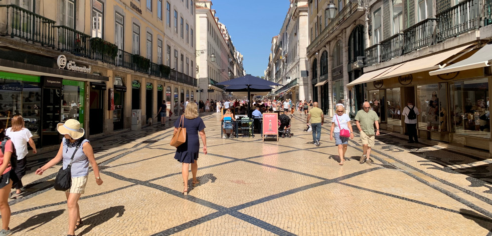 Los turistas gallegos gastaron más de 300 euros por persona en viajes