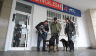 Dog walking: Los coruñeses dejan de estar 'caninos' en inglés