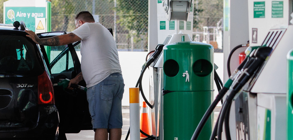 La gasolina despide 2023 marcando un nuevo mínimo anual tras caer un 15% desde septiembre