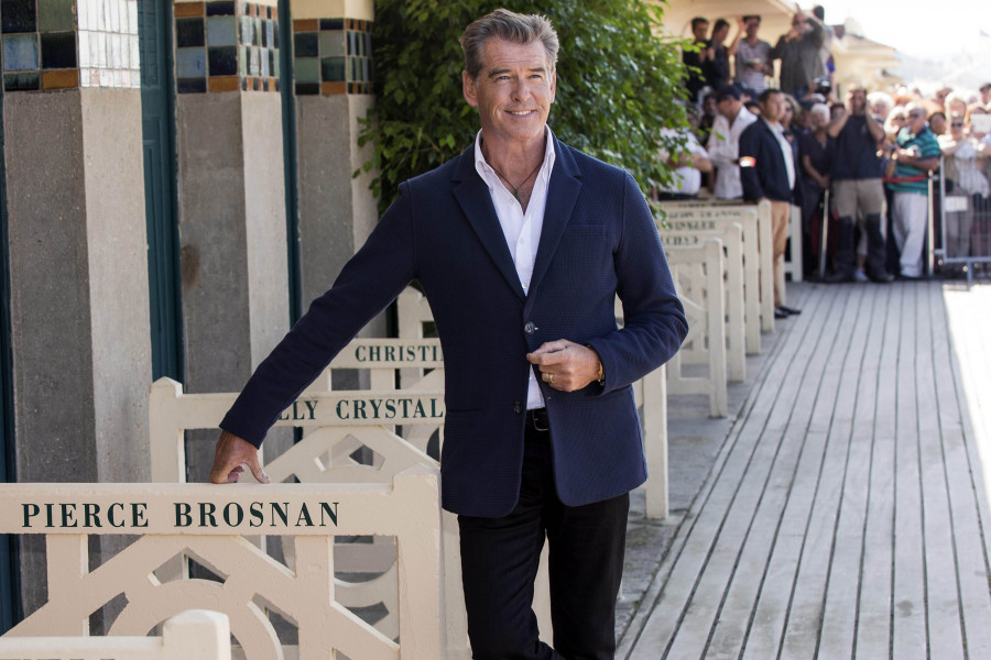 Pierce Brosnan es  acusado de entrar en zonas prohibidas de Yellowstone