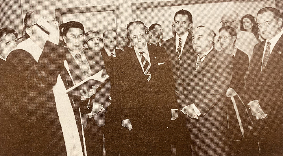 Francisco Vazquez, Manuel Fraga y Eliseo Calviño en la inauguración del centro de formación de los hosteleros coruñeses 1999