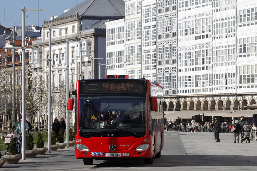 Los viajeros de bus urbano aumentan un 12% en Galicia en enero, segunda menor alza entre comunidades