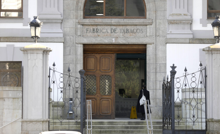 Piden 26 años de cárcel para una mujer acusada de matar a su marido en el partido judicial de Betanzos