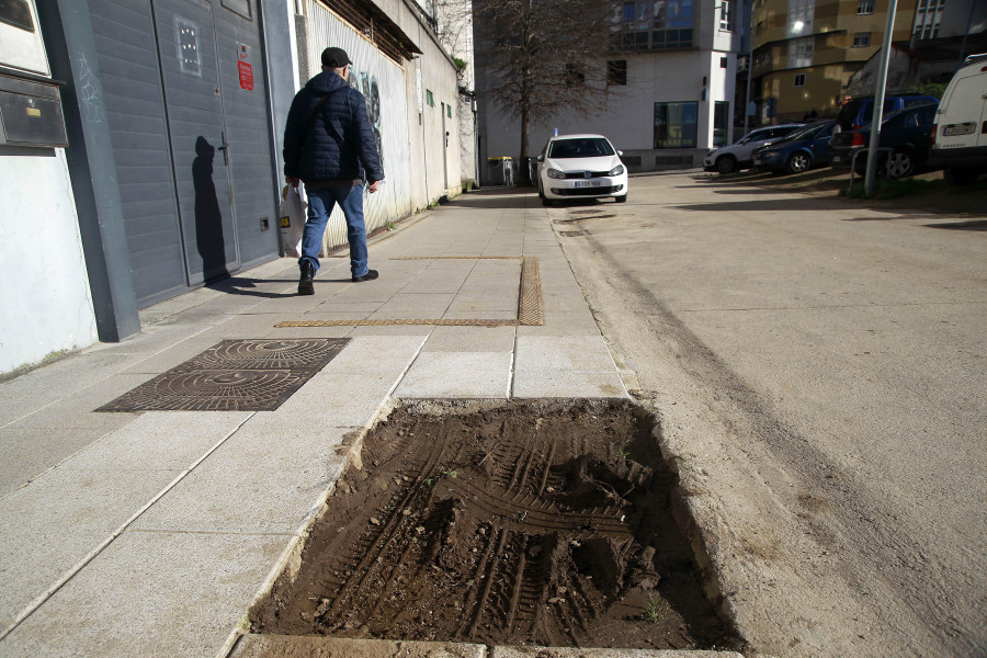 Un camino lleno de trampas en la avenida de la Concordia de A Coruña