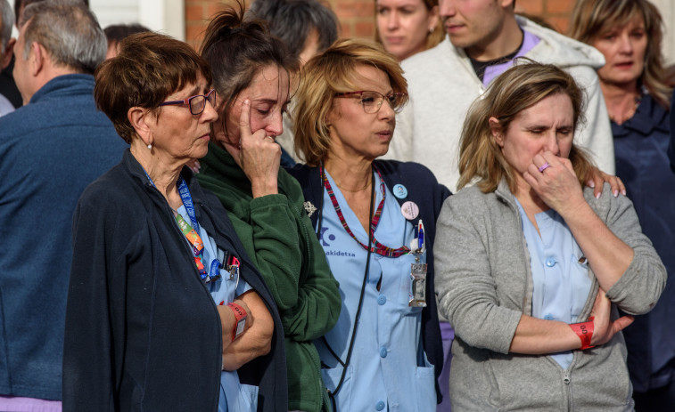 Los compañeros del Hospital de Cruces recuerdan a la mujer asesinada en Castro Urdiales